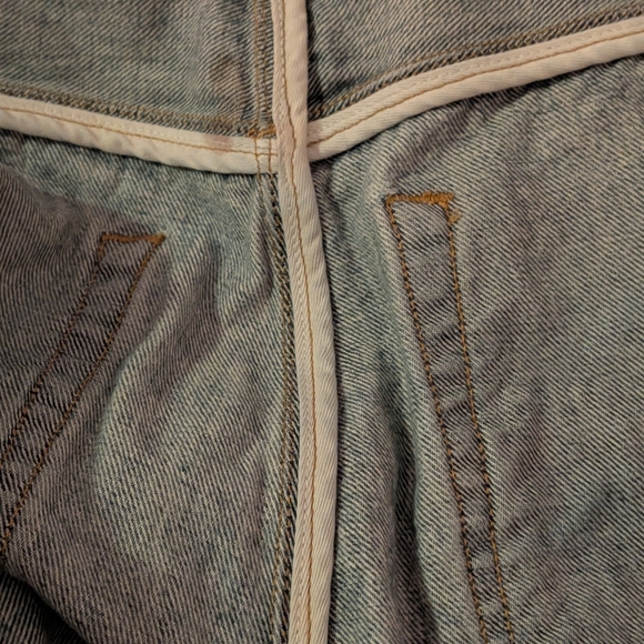 AMIRI Light Blue Released Hem Size 29 Button Fly 90s Men Jeans With Box - Picture 14 of 17